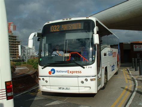 national express coaches heathrow.